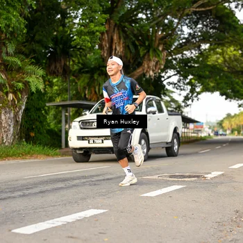 Runner Photo 7675374