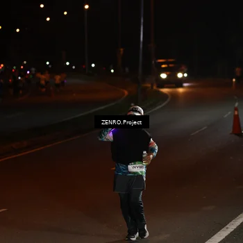 Runner Photo 7675379