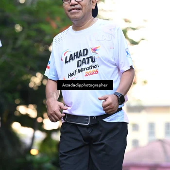 Runner Photo 7675388