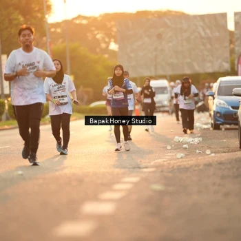 Runner Photo 7675389