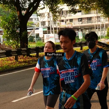 Runner Photo 7675404