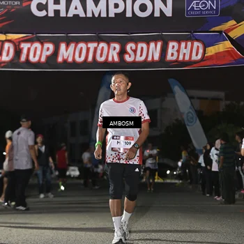 Runner Photo 7675421