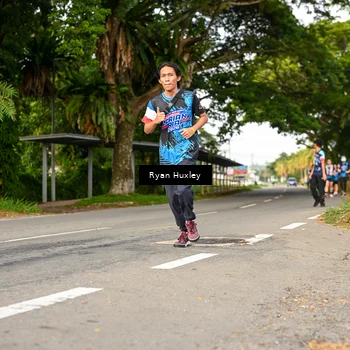 Runner Photo 7675425