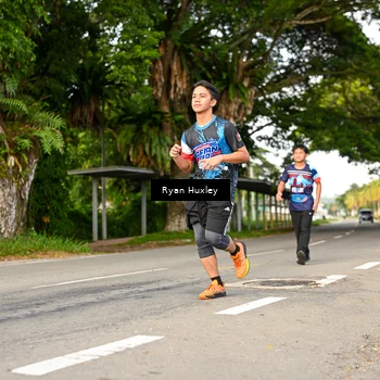 Runner Photo 7675426