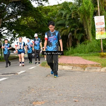 Runner Photo 7675430