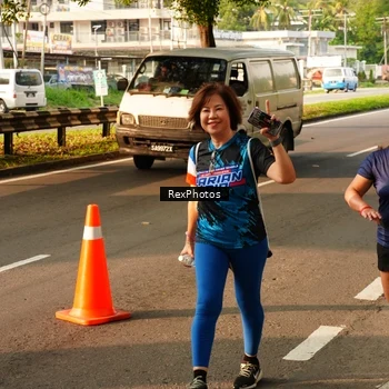 Runner Photo 7675442