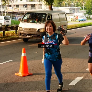 Runner Photo 7675447