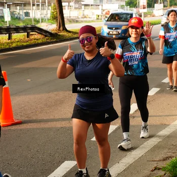 Runner Photo 7675460