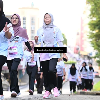 Runner Photo 7675486