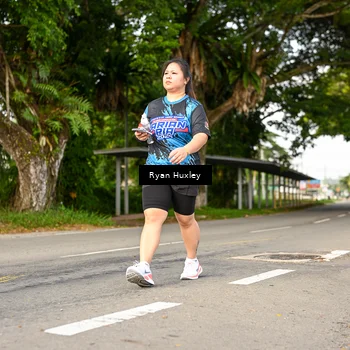Runner Photo 7675502