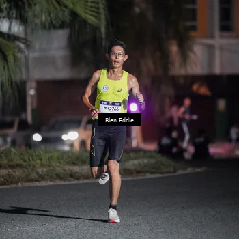 Runner Photo 7675504