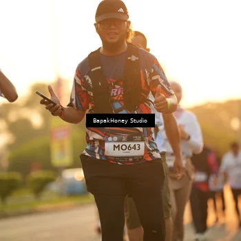 Runner Photo 7675511
