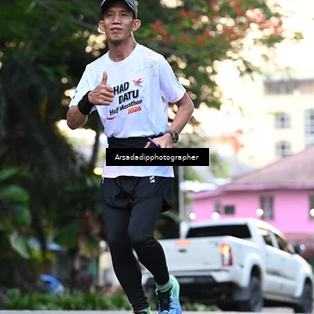 Runner Photo 7675523