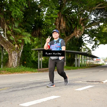 Runner Photo 7675539