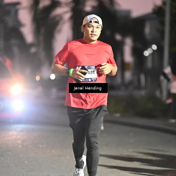 Runner Photo 7675540