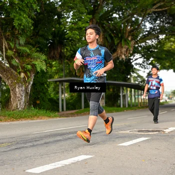 Runner Photo 7675548