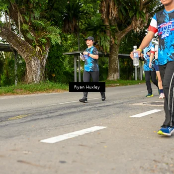 Runner Photo 7675551