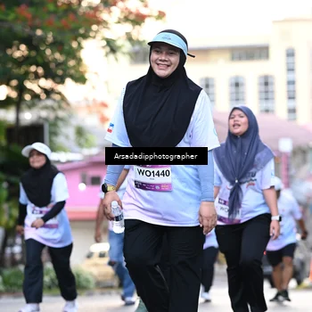 Runner Photo 7675552