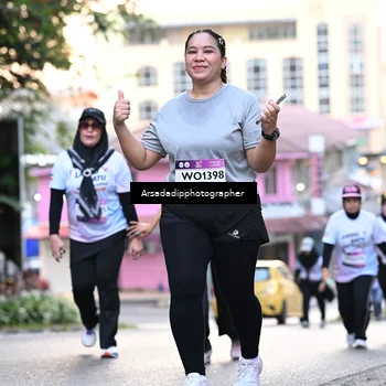 Runner Photo 7675577