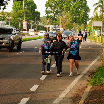 Runner Photo 7675578