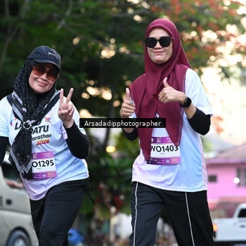Runner Photo 7675579
