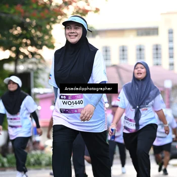 Runner Photo 7675581