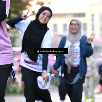 Runner Photo 7675597