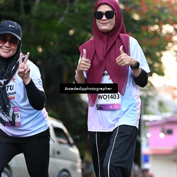 Runner Photo 7675600