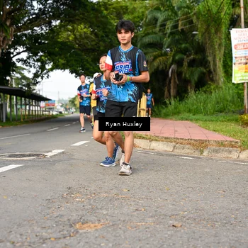 Runner Photo 7675601
