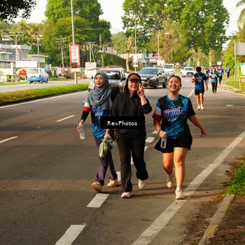 Runner Photo 7675604