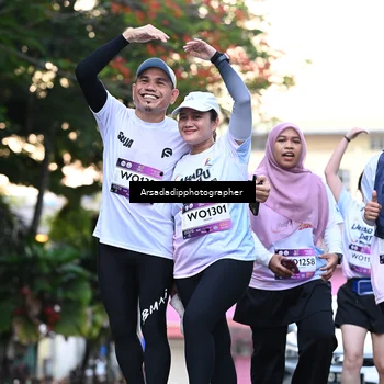 Runner Photo 7675612