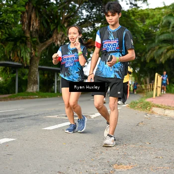 Runner Photo 7675621