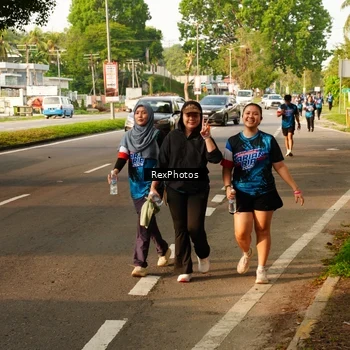 Runner Photo 7675629