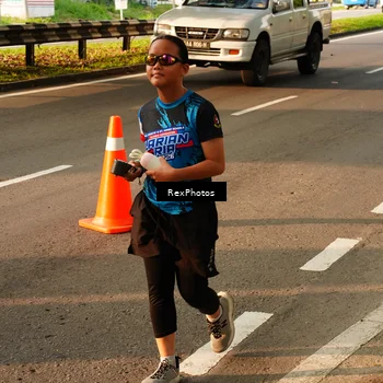 Runner Photo 7675631