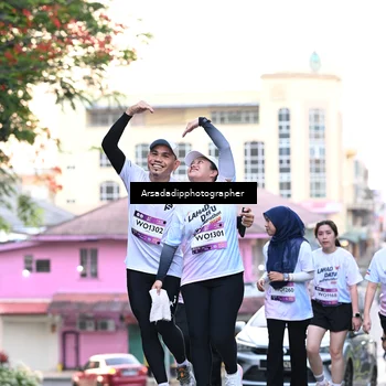 Runner Photo 7675638