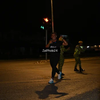 Runner Photo 7675640