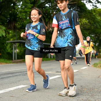 Runner Photo 7675655