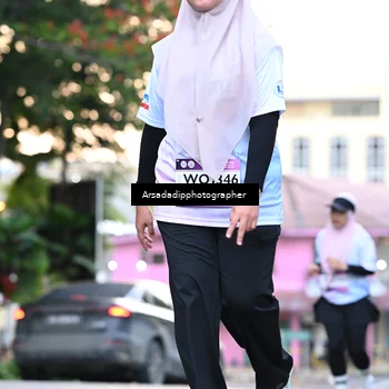 Runner Photo 7675662
