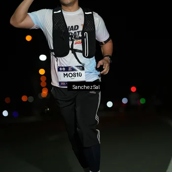 Runner Photo 7675665