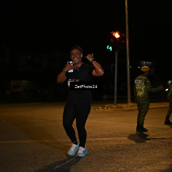 Runner Photo 7675675