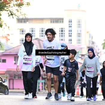 Runner Photo 7675684