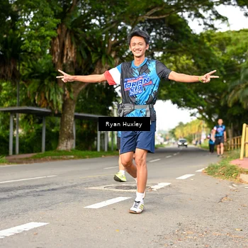Runner Photo 7675696