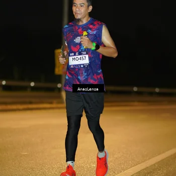 Runner Photo 7675719