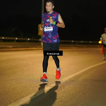 Runner Photo 7675722