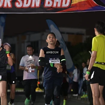 Runner Photo 7675725