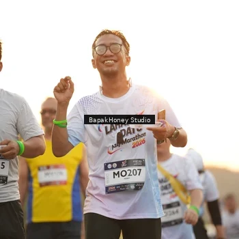 Runner Photo 7675733