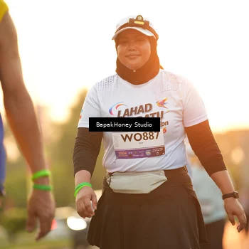 Runner Photo 7675740