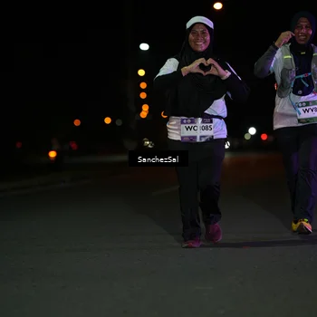 Runner Photo 7675749