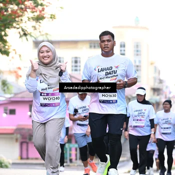 Runner Photo 7675766