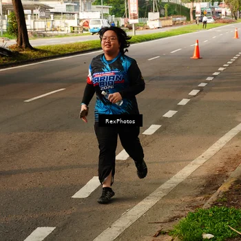 Runner Photo 7675779